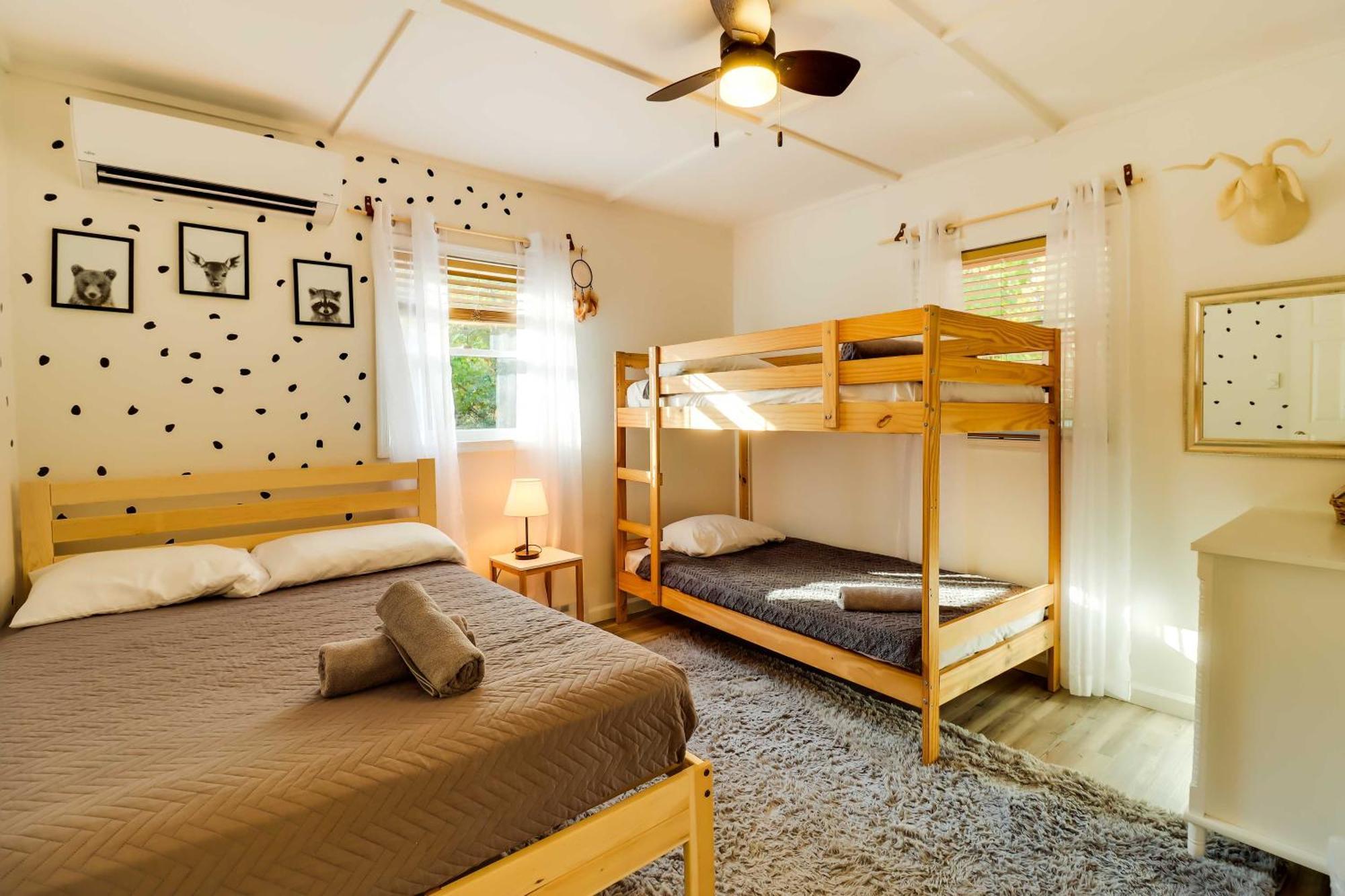 Poconos Ski Retreat With Sauna, Hot Tub, And Game Room Lake Harmony Luaran gambar